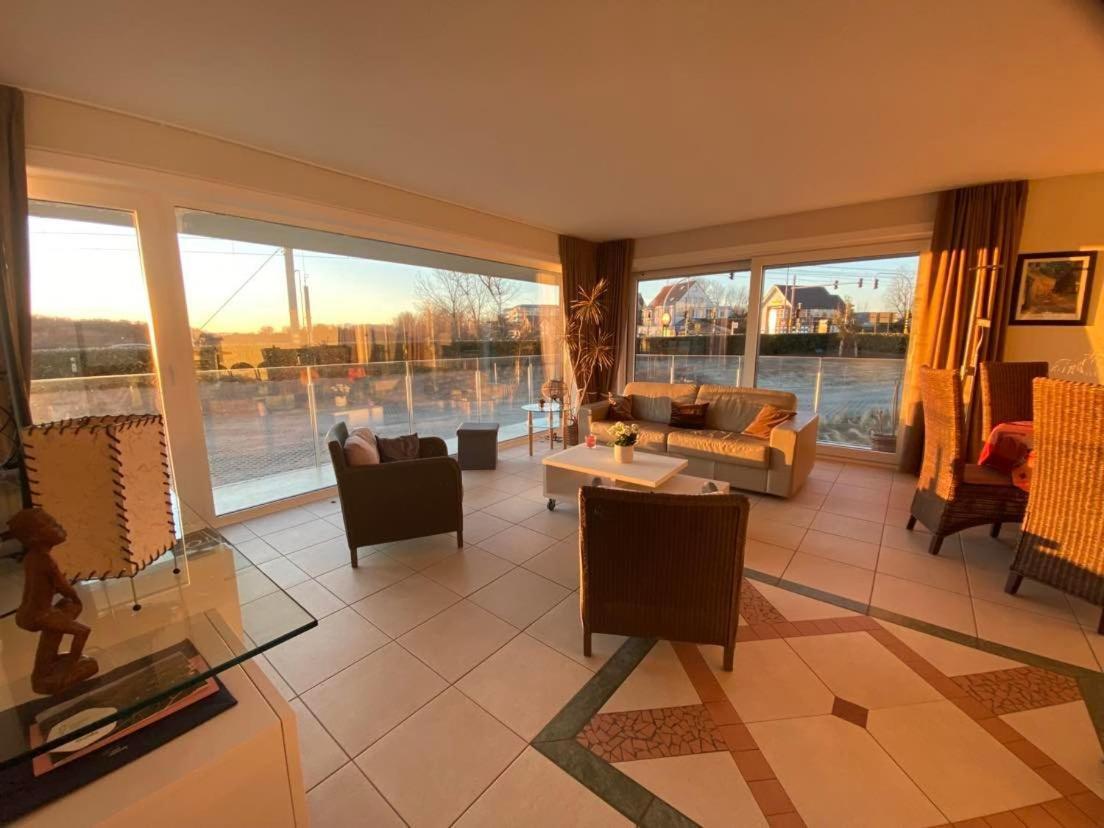 Seadream - Modern, Sunny With Big Terraces & Open View - Very Close To Sea, Beach, Shops, Restaurants & Beach Bars ニーウポールト エクステリア 写真