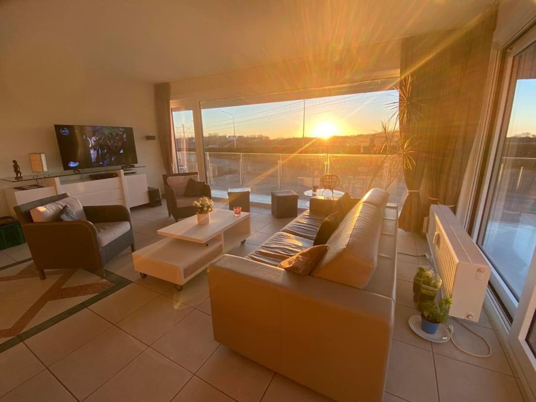 Seadream - Modern, Sunny With Big Terraces & Open View - Very Close To Sea, Beach, Shops, Restaurants & Beach Bars ニーウポールト エクステリア 写真